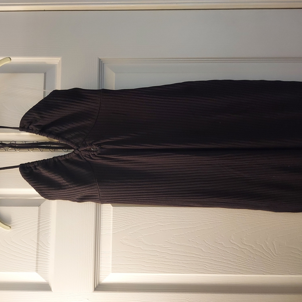 Elegant Black Sleeveless Dress